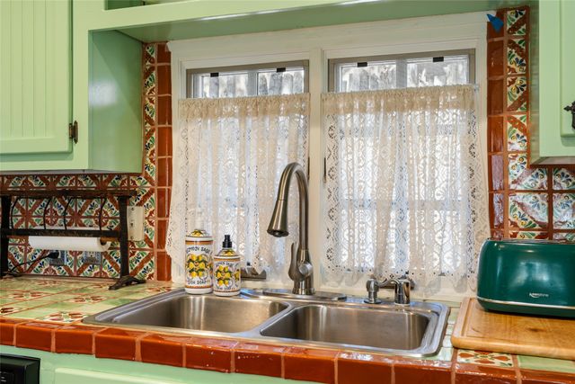 224 Artist Road 1, Santa Fe, NM 87501