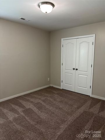 1214 Doby Springs Drive, Charlotte, NC 28262