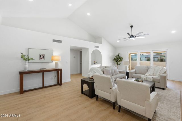 9408 W Morrow Drive, Peoria, AZ 85382