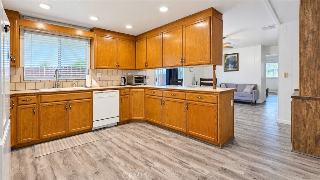 28799 Via Playa Del Rey, Murrieta, CA 92563 — photo 5