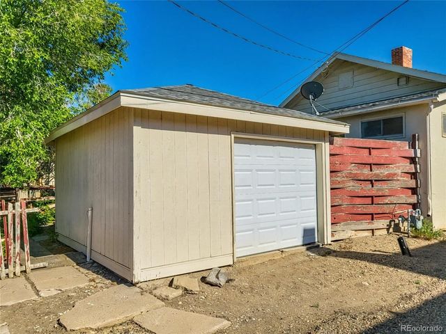 113 E 3rd St, La Junta, CO 81050
