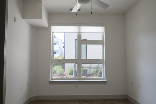 542 Southgate Ave Apt 205, Nashville, TN 37203