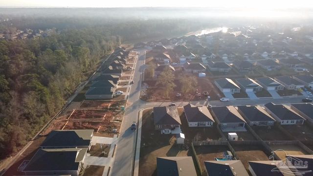 2769 Avalon St, Cantonment, FL 32533