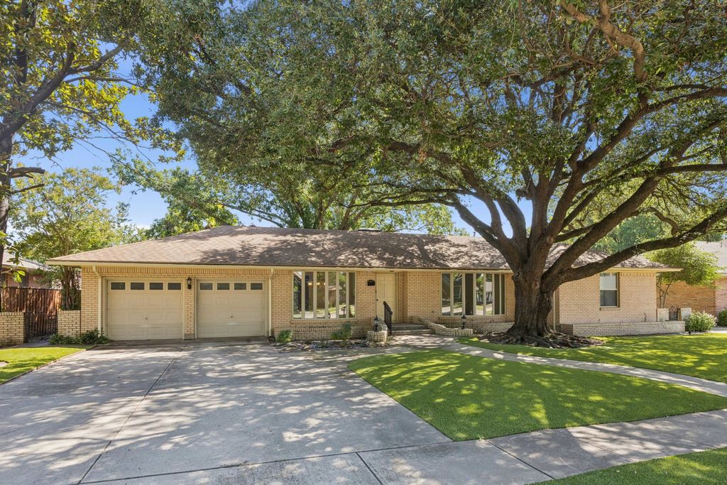 1722 Robin Lane, Garland, TX 75042