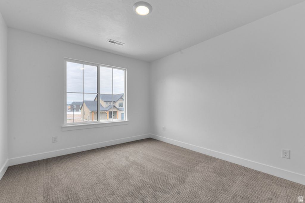 Image 17 of property listing at 868 N 1600 E #271, Salem, UT 84653