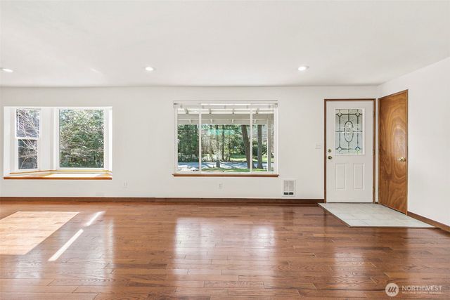 42904 SE 176th Street, North Bend, WA 98045