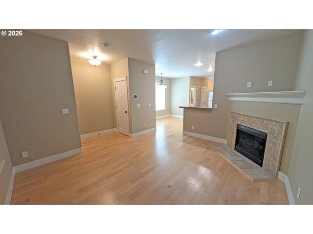 1248 Se BIANCA St, Hillsboro, OR 97123
