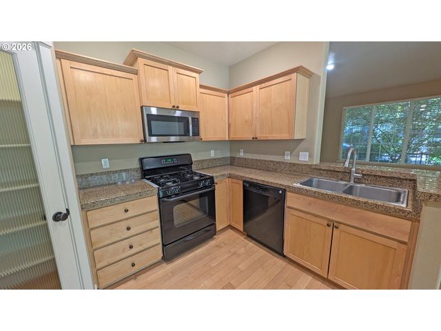 1248 Se BIANCA St, Hillsboro, OR 97123