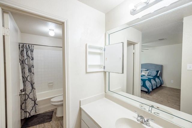 10401 Lamar Boulevard N B201, Austin, TX 78753