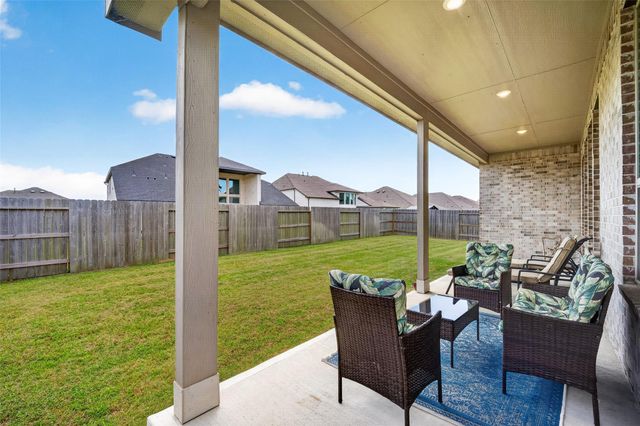 29014 Red Loop Drive, New Caney, TX 77357