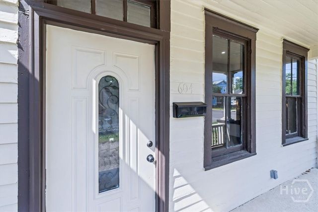 604 W 40th Street, Savannah, GA 31415