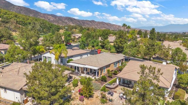 9251 Hughes, Corona, CA 92883