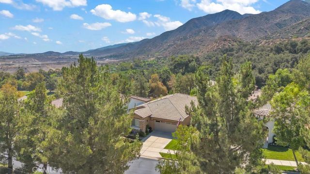 9251 Hughes, Corona, CA 92883