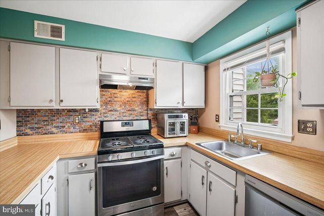 11417 COSCA PARK PL, Clinton, MD 20735