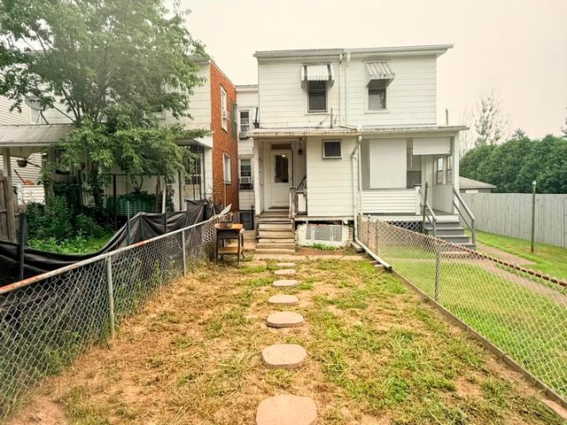114 Patterson, Tamaqua Boro, PA 18252