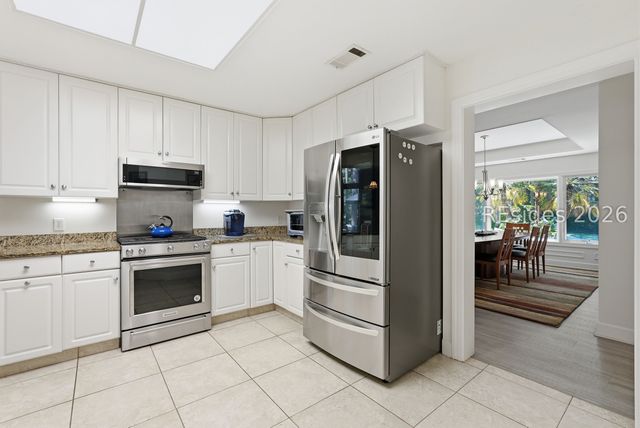 6 Shadewood Ln, Hilton Head Island, SC 29926