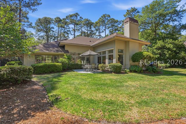 6 Shadewood Ln, Hilton Head Island, SC 29926