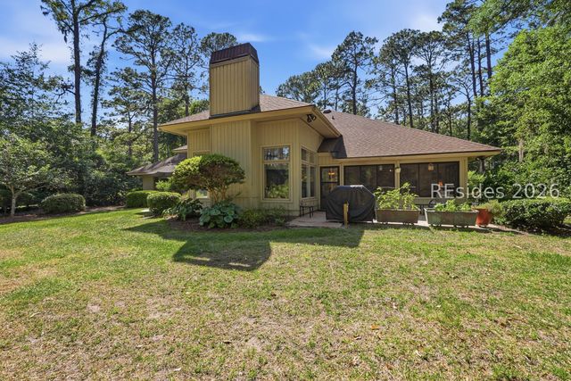 6 Shadewood Ln, Hilton Head Island, SC 29926