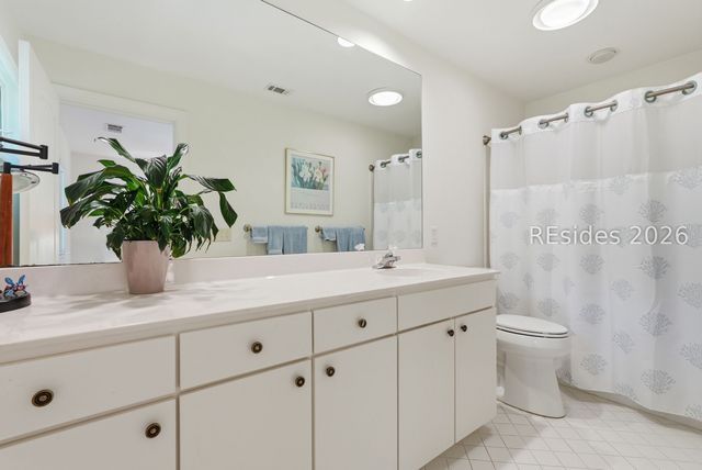 6 Shadewood Ln, Hilton Head Island, SC 29926