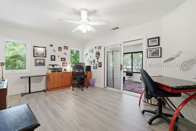 6 Shadewood Ln, Hilton Head Island, SC 29926