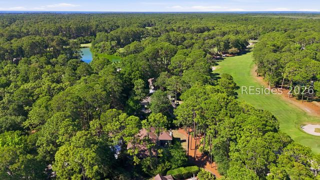 6 Shadewood Ln, Hilton Head Island, SC 29926