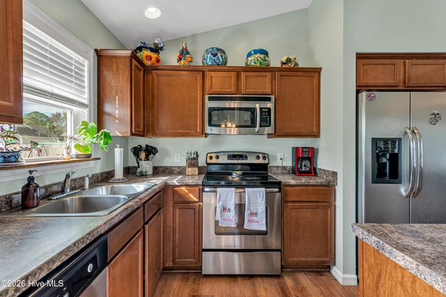 202 Long Neck Drive, Richlands, NC 28574