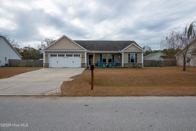 202 Long Neck Drive, Richlands, NC 28574