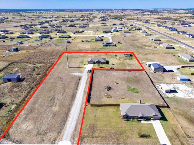 120 Hillcrest Lane, Decatur, TX 76234