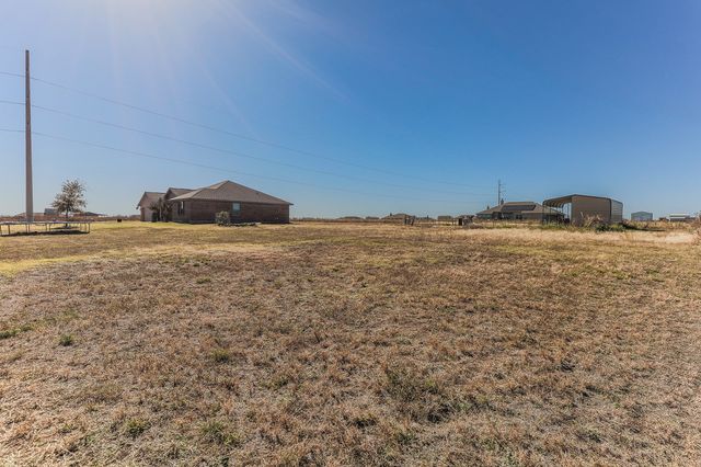 120 Hillcrest Lane, Decatur, TX 76234