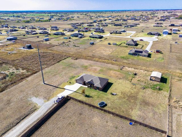 120 Hillcrest Lane, Decatur, TX 76234