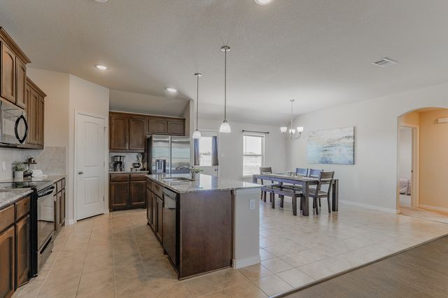 120 Hillcrest Lane, Decatur, TX 76234