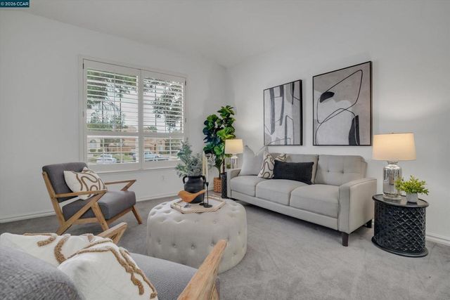 1932 Medicine Mountain Ct, Antioch, CA 94531