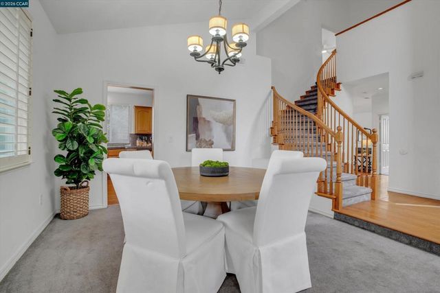 1932 Medicine Mountain Ct, Antioch, CA 94531