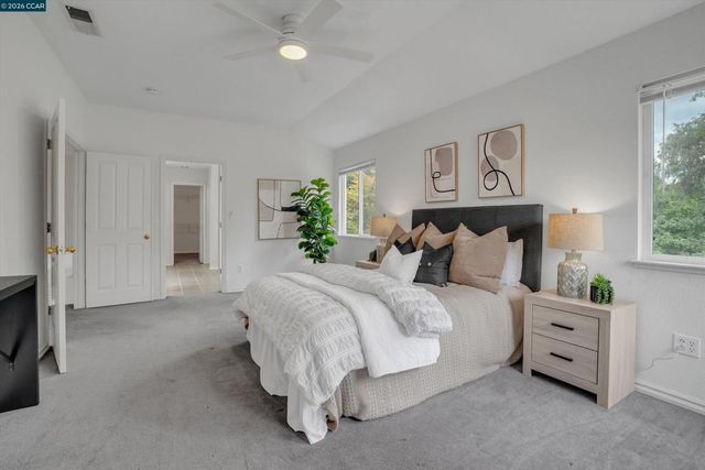 1932 Medicine Mountain Ct, Antioch, CA 94531