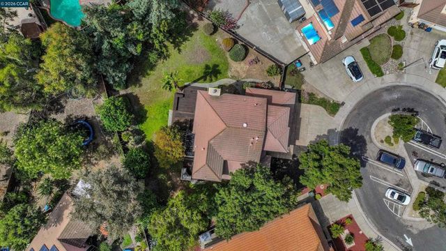 1932 Medicine Mountain Ct, Antioch, CA 94531
