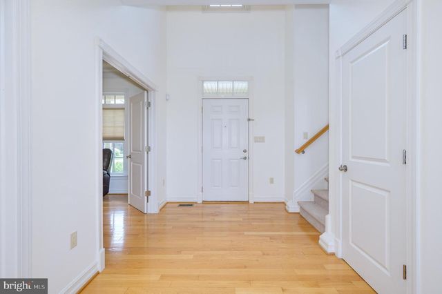 13025 HAWKINS CIR, Hagerstown, MD 21742