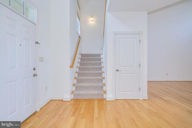 13025 HAWKINS CIR, Hagerstown, MD 21742