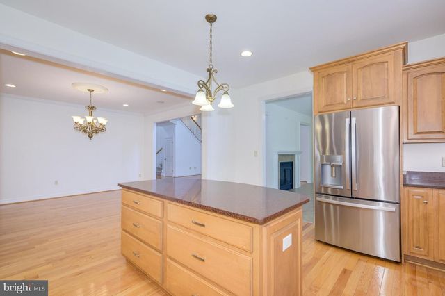 13025 HAWKINS CIR, Hagerstown, MD 21742