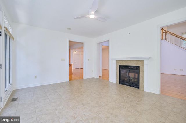 13025 HAWKINS CIR, Hagerstown, MD 21742