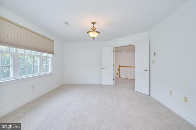 13025 HAWKINS CIR, Hagerstown, MD 21742