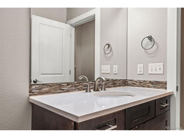 1752 W 40th Ave, Denver, CO 80211