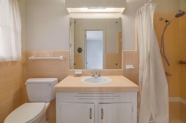 3004 White Rock DR, Austin, TX 78757