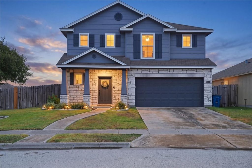 2100 Mangrove Dr, Portland, TX 78374 — exterior