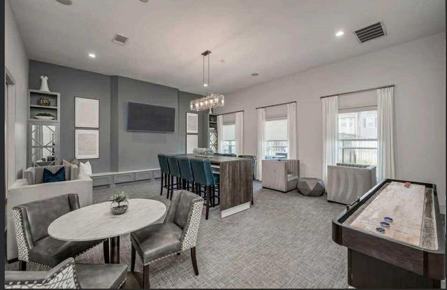 529 Barker Clodine Road Juniper, Houston, TX 77094