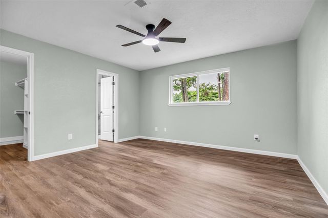 24614 Moorgate Lane, Houston, TX 77336