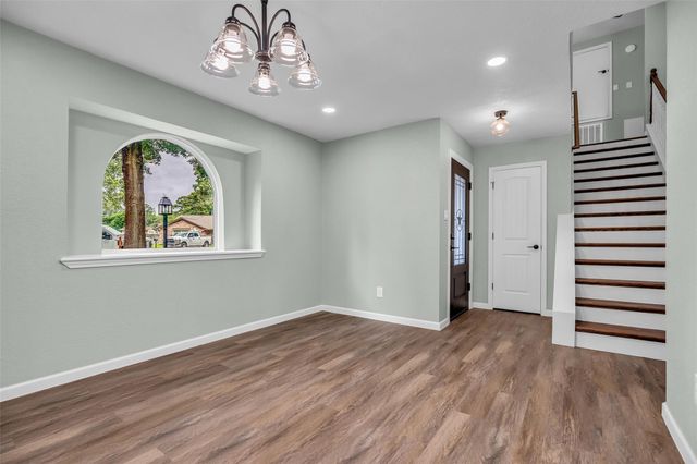 24614 Moorgate Lane, Houston, TX 77336
