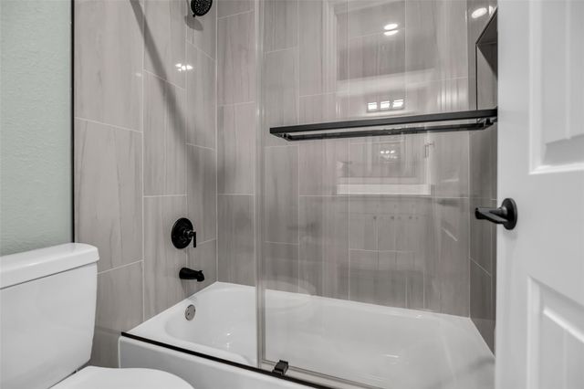 24614 Moorgate Lane, Houston, TX 77336
