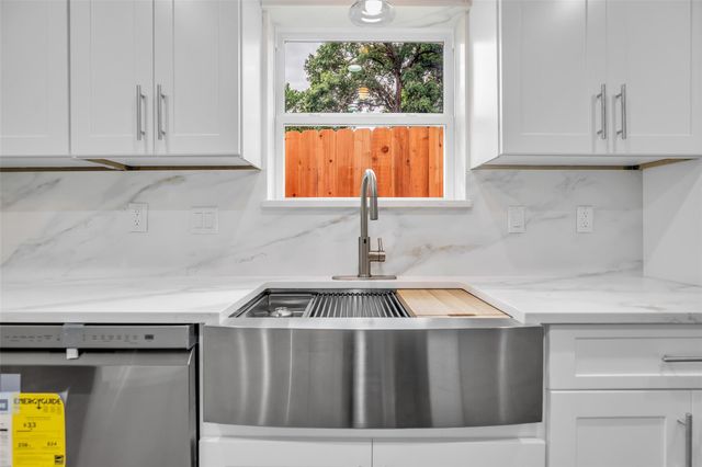 24614 Moorgate Lane, Houston, TX 77336