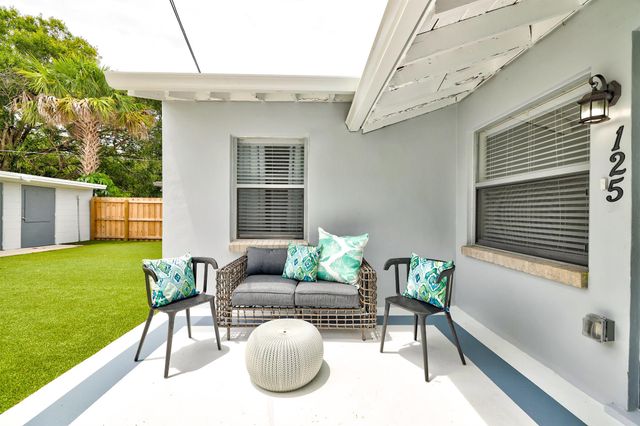 125 S 10th Street, Fort Pierce, FL 34950