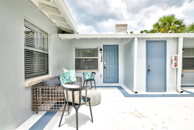 125 S 10th Street, Fort Pierce, FL 34950